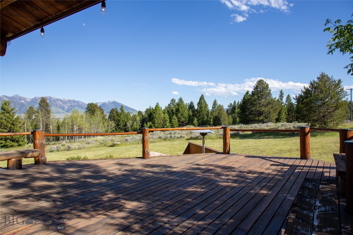 376 Sundance Bench Road