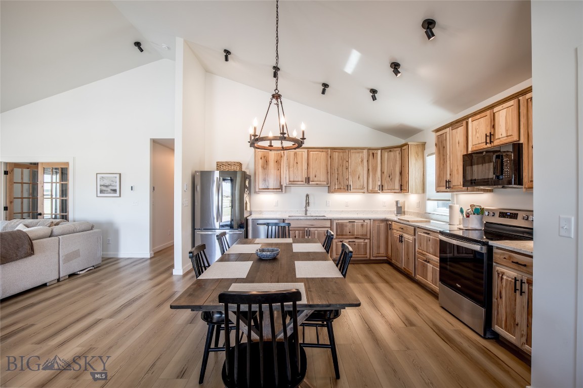 74 Sky View Drive