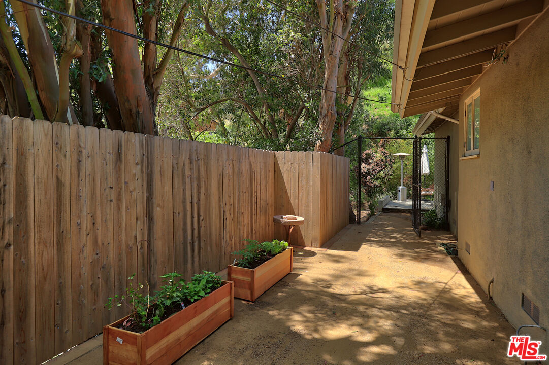 2701 Laurel Pass