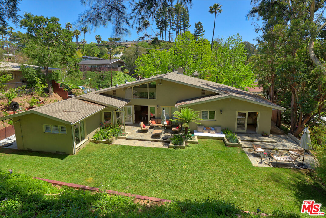 2701 Laurel Pass