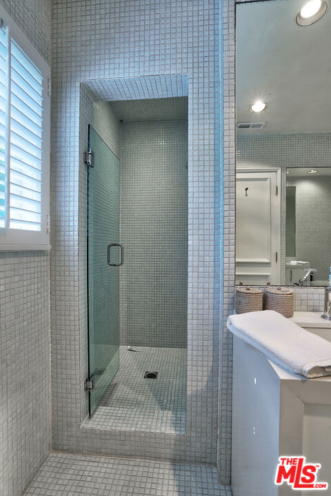 2701 Laurel Pass