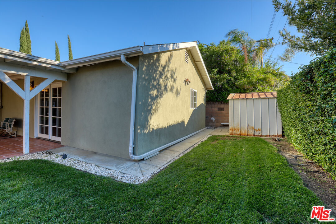 10429 Jordan Ave