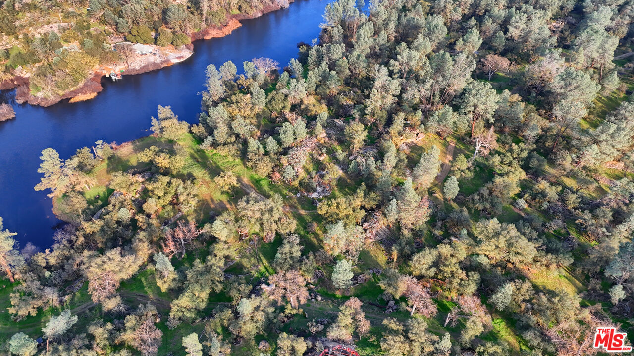 3 Blackhawk Drive