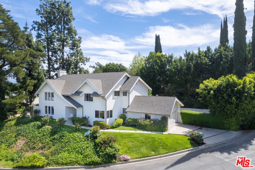 3592 Alana Dr