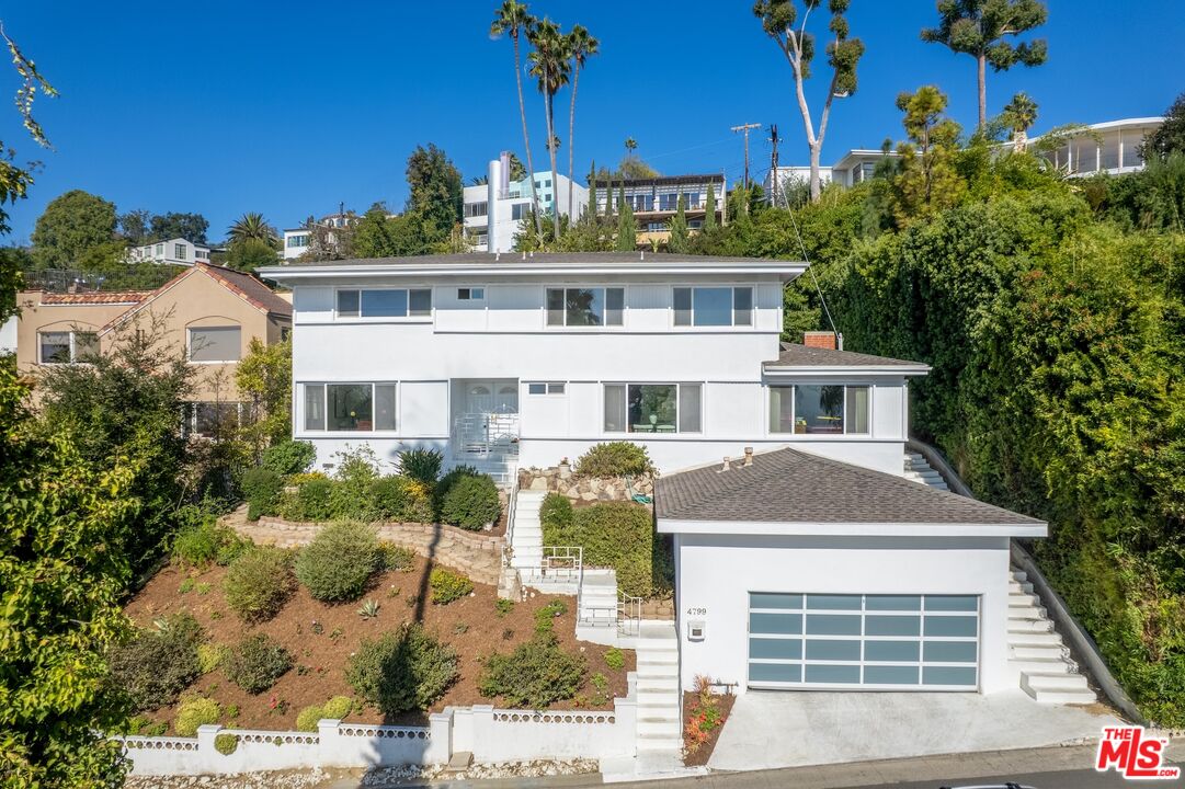 4799 Bonvue Ave