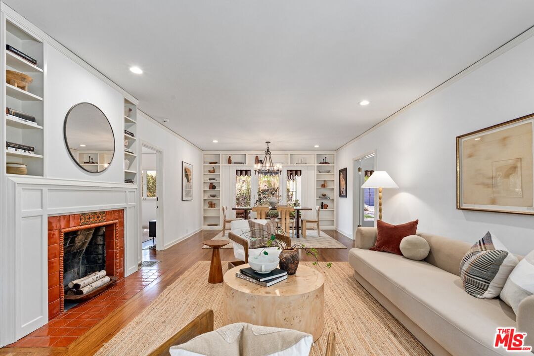 150 Arlington Dr