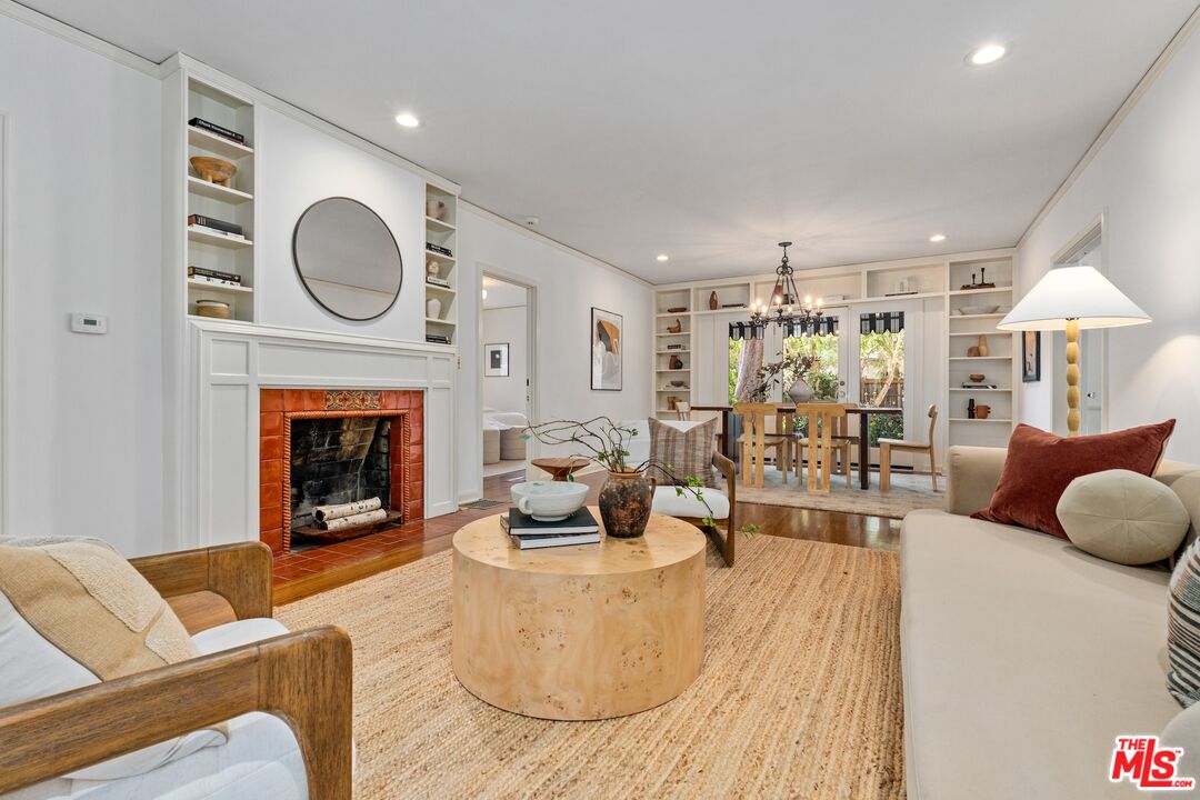 150 Arlington Dr