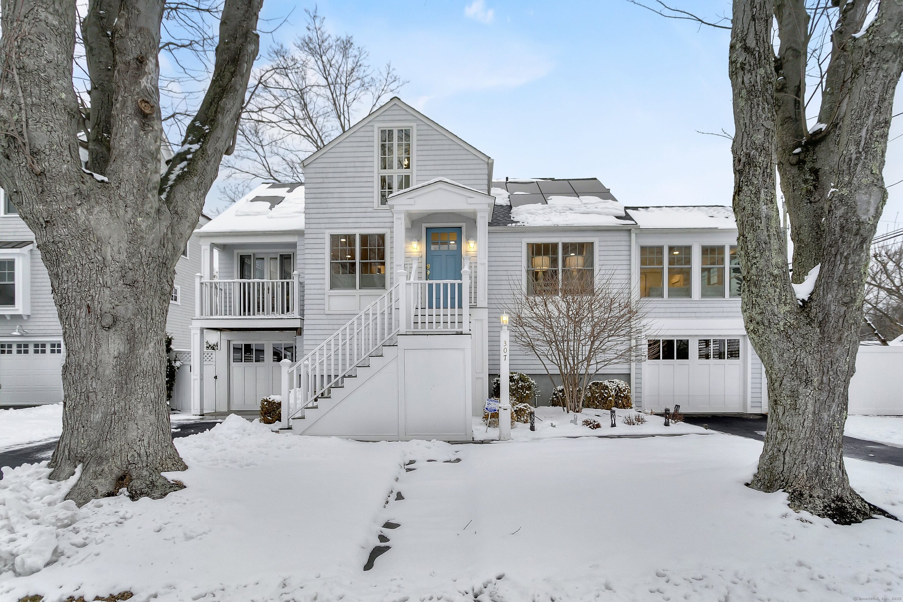 307 Eastlawn Street