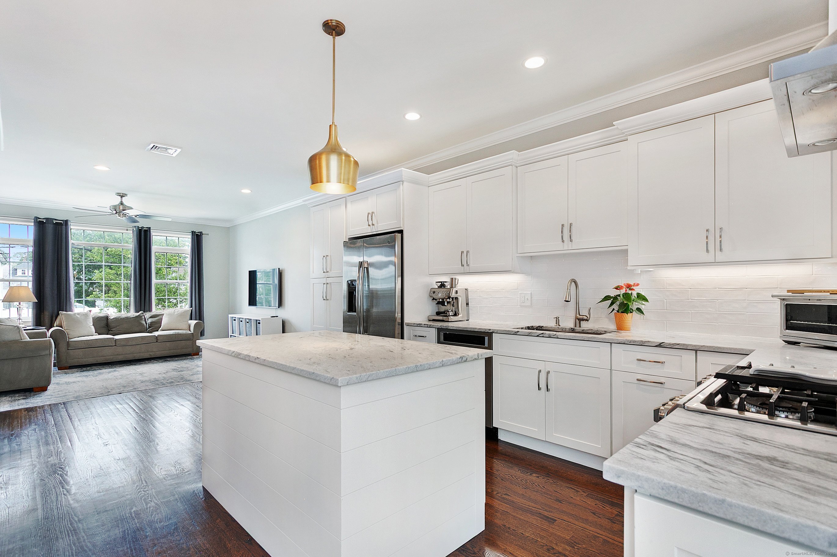 157 Brentwood Avenue 157