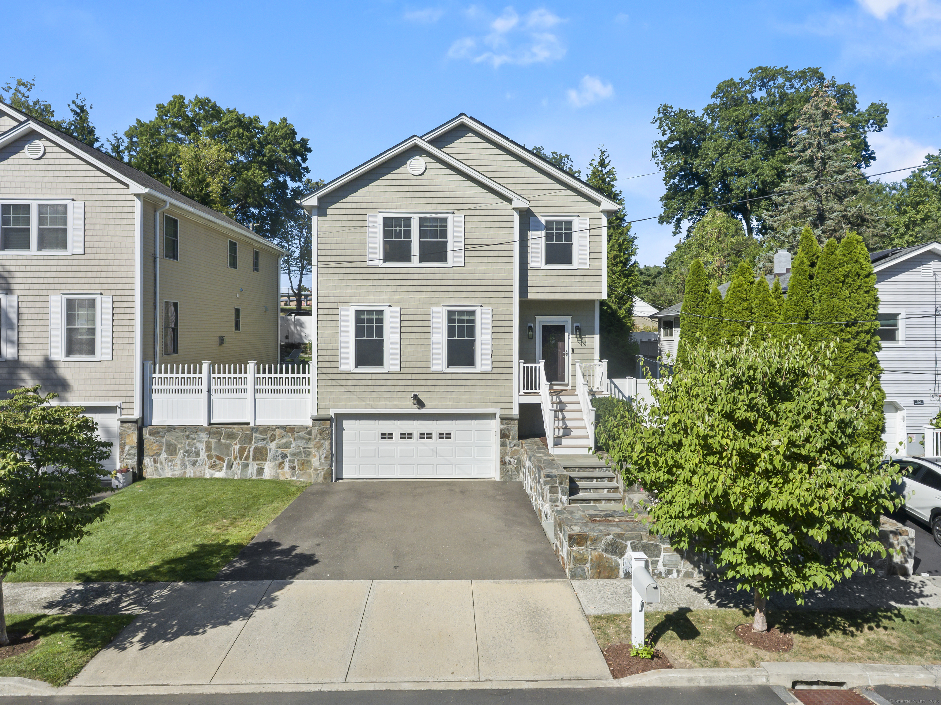 24 Warsaw Street