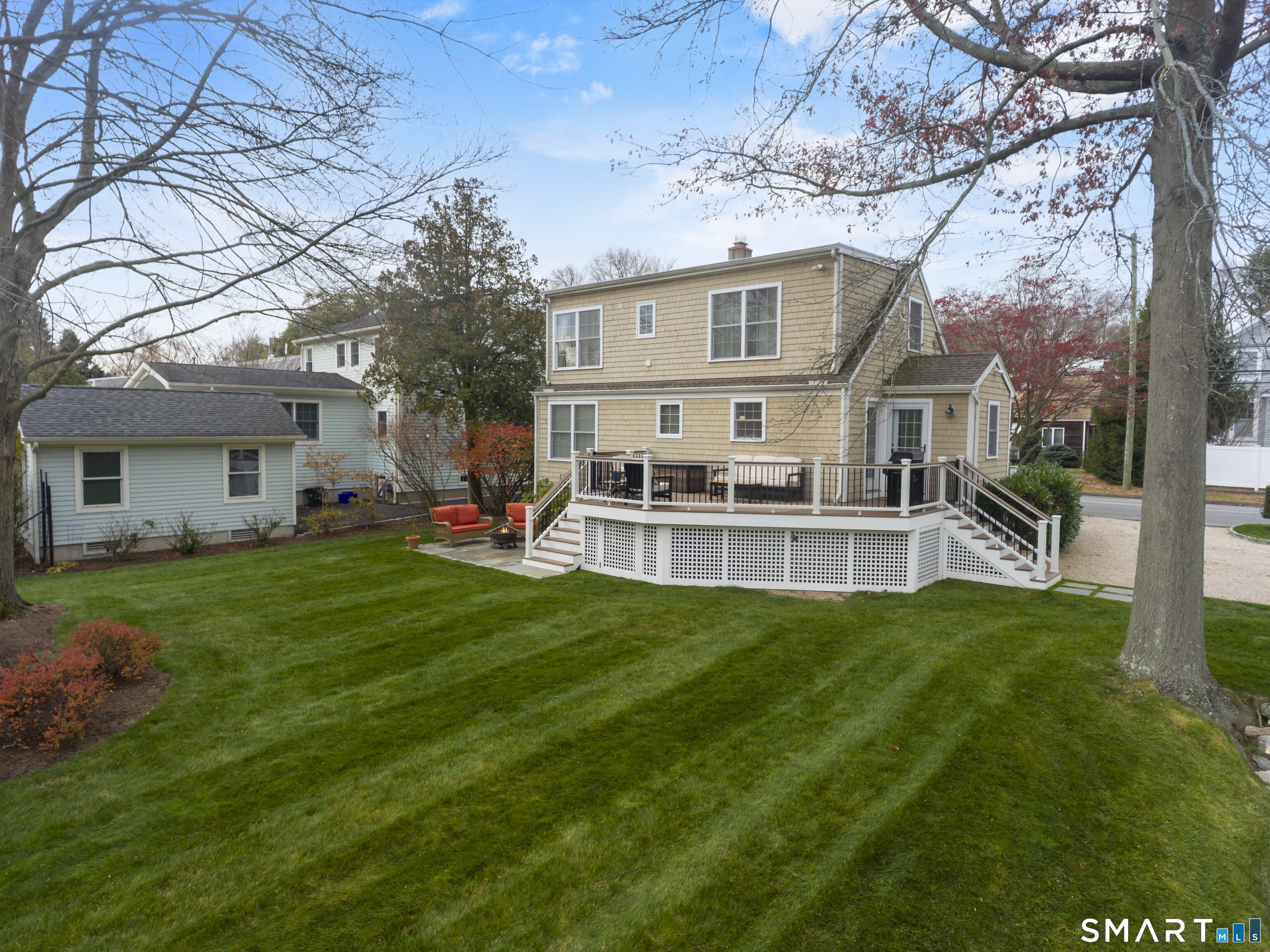 877 South Pine Creek Road