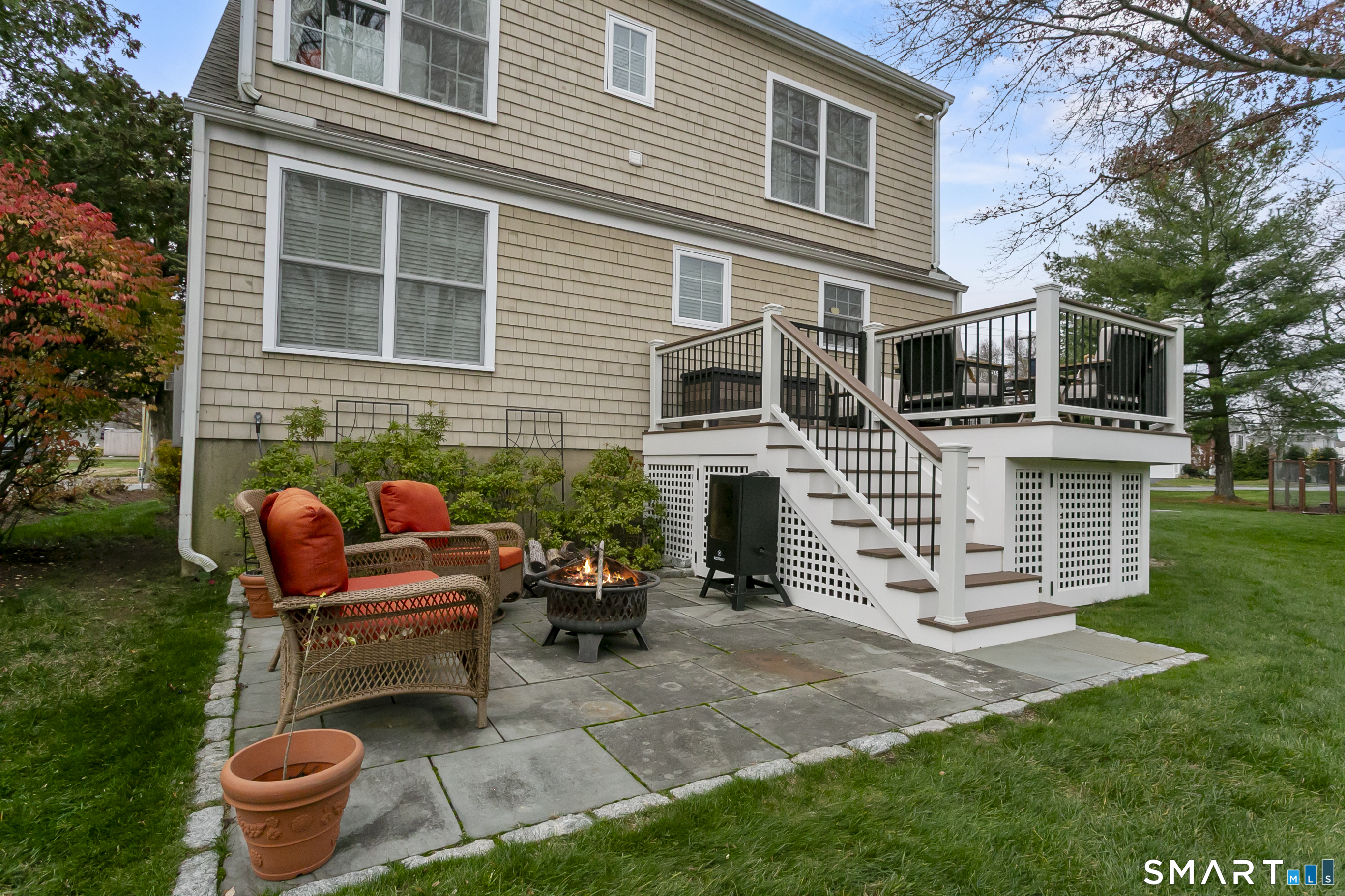 877 South Pine Creek Road