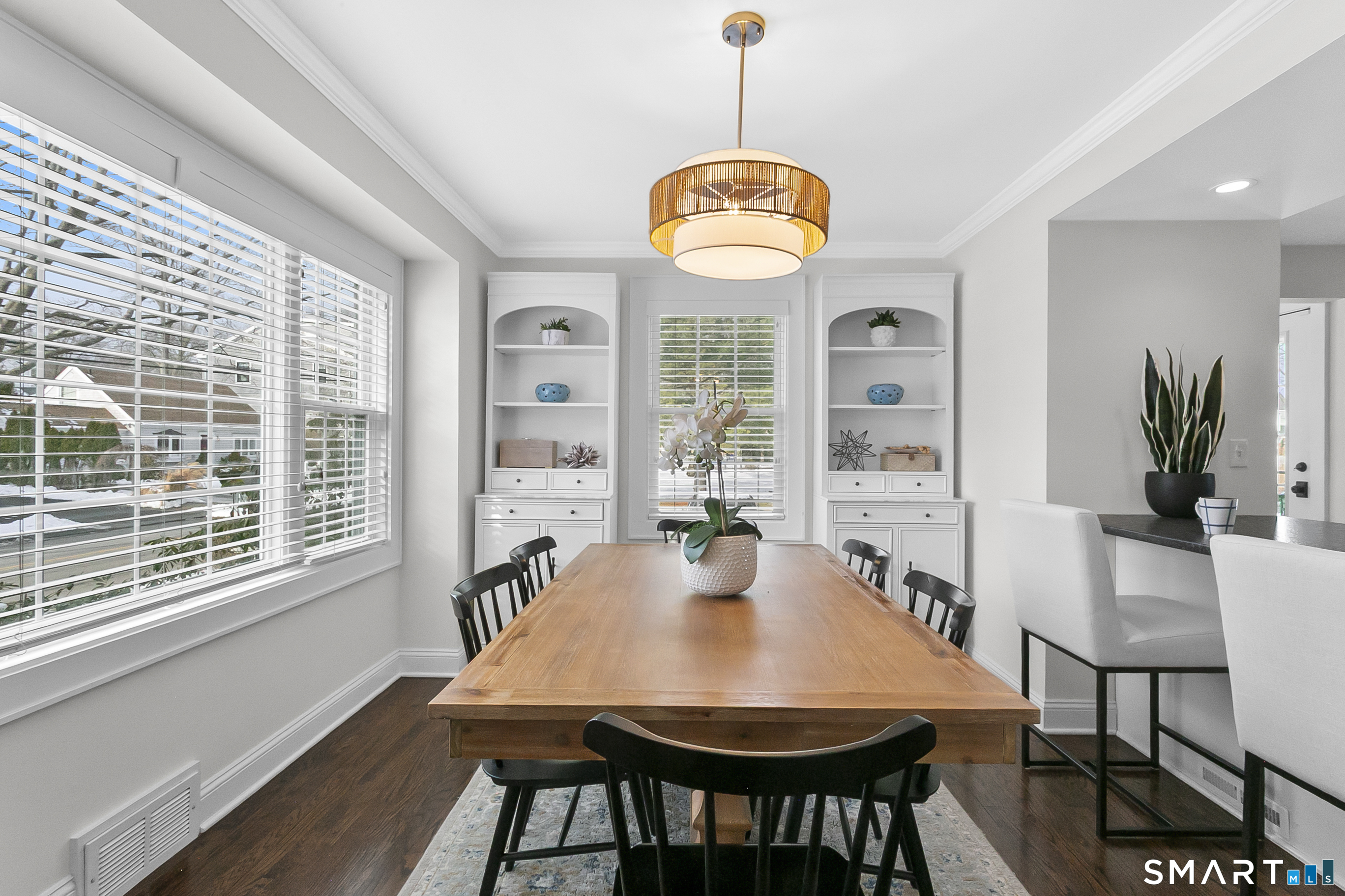 877 South Pine Creek Road