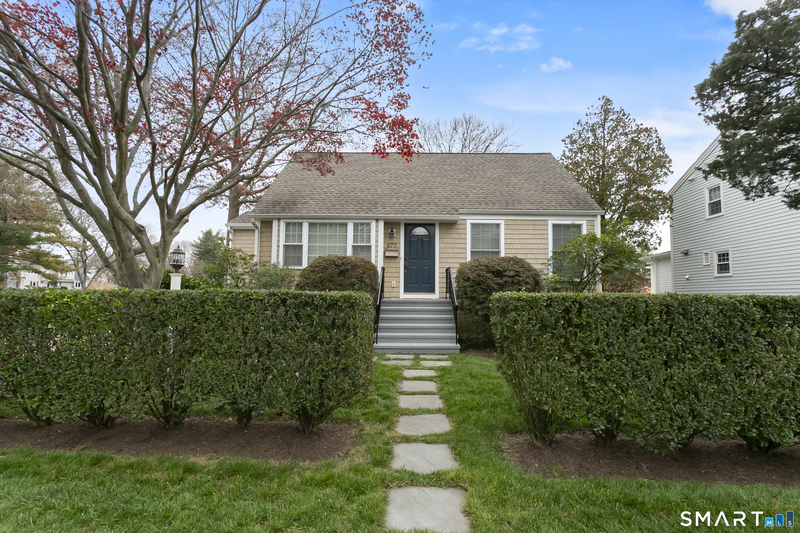 877 South Pine Creek Road