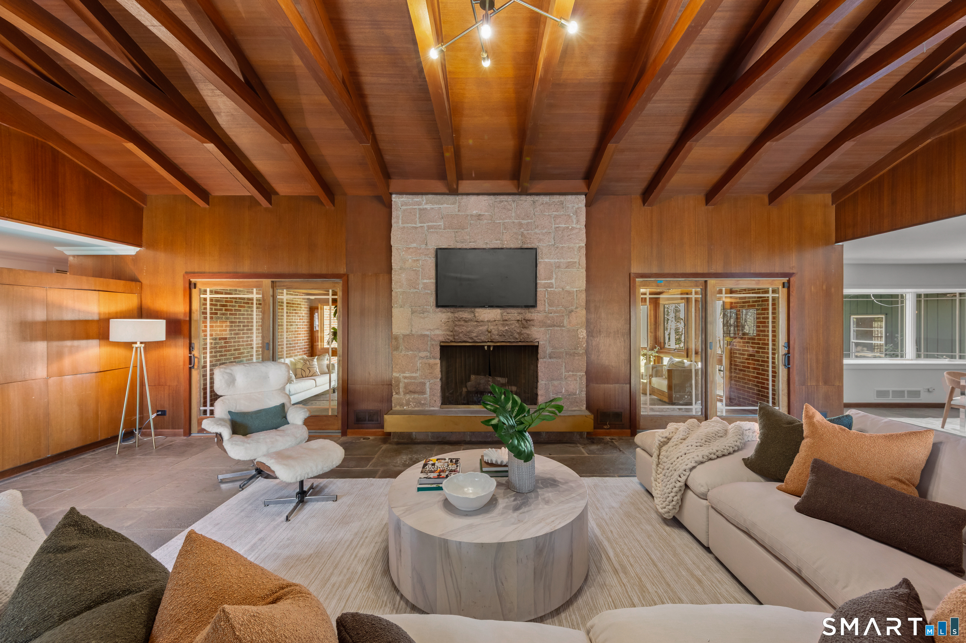 143 Palmers Hill Road