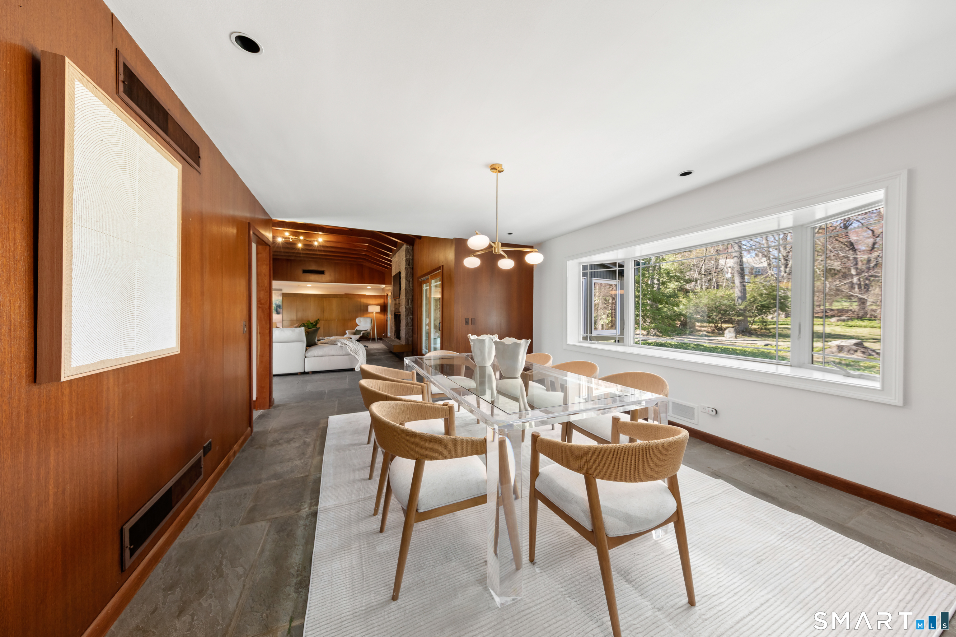 143 Palmers Hill Road