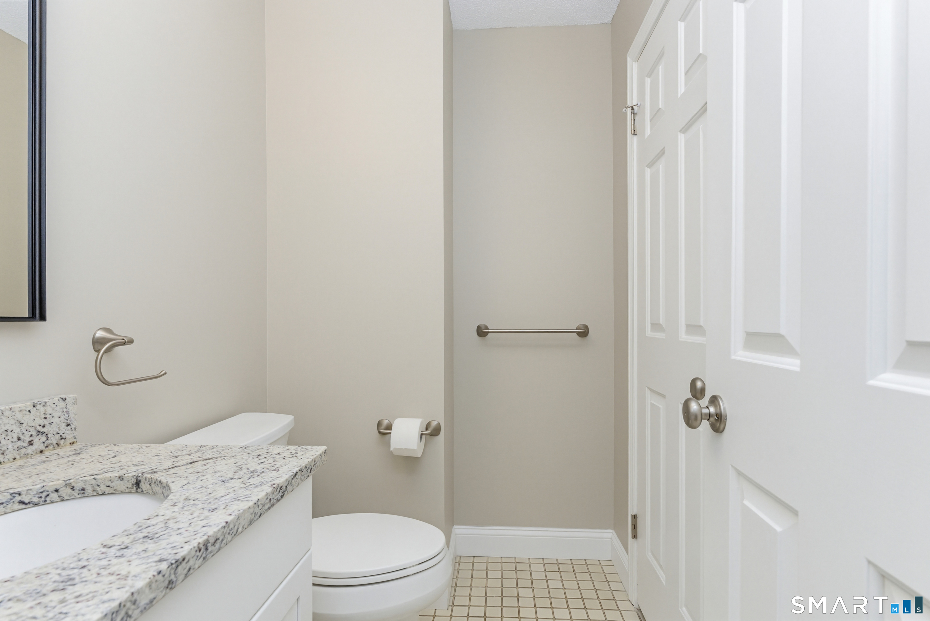 273 Derby Avenue 904