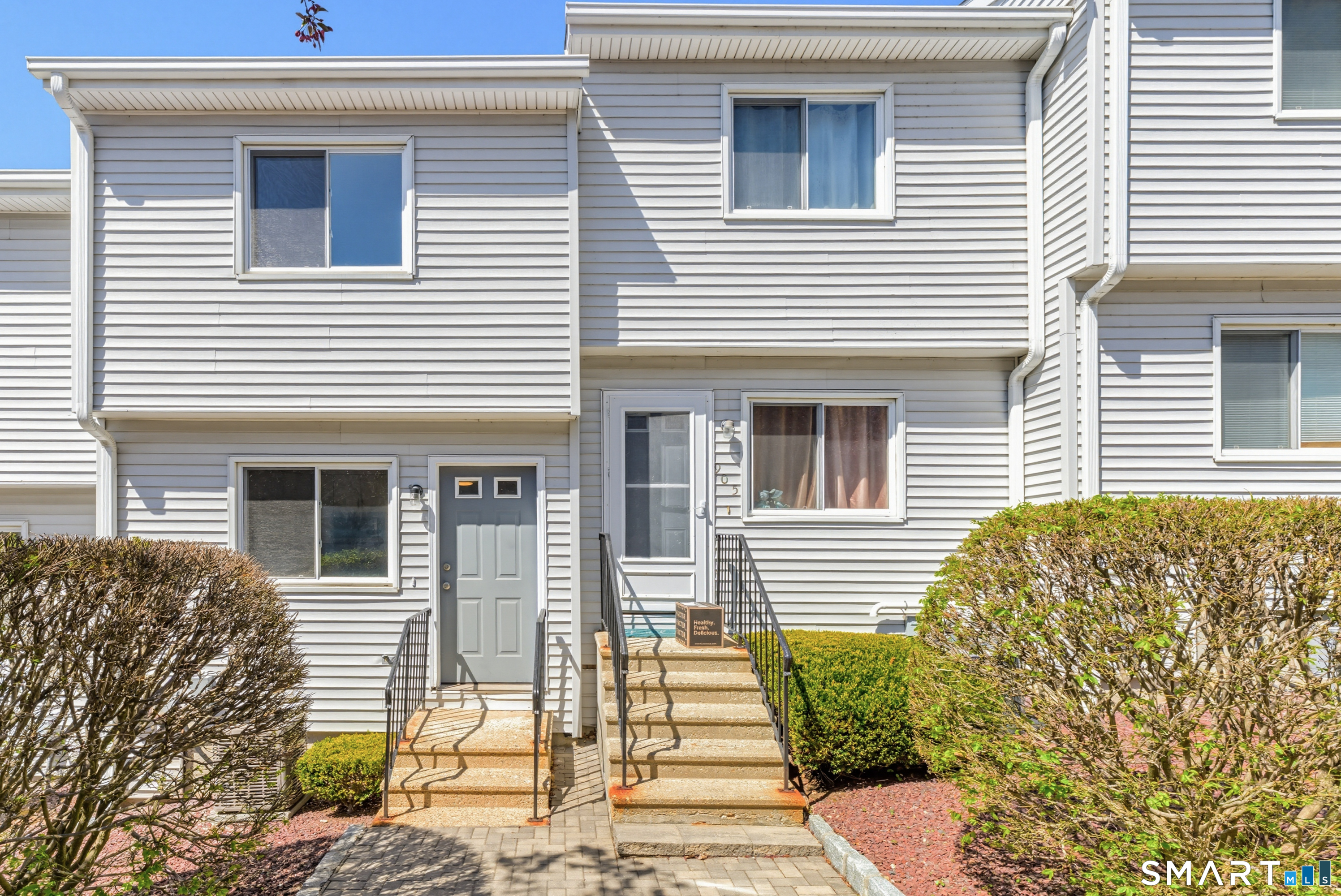 273 Derby Avenue 904