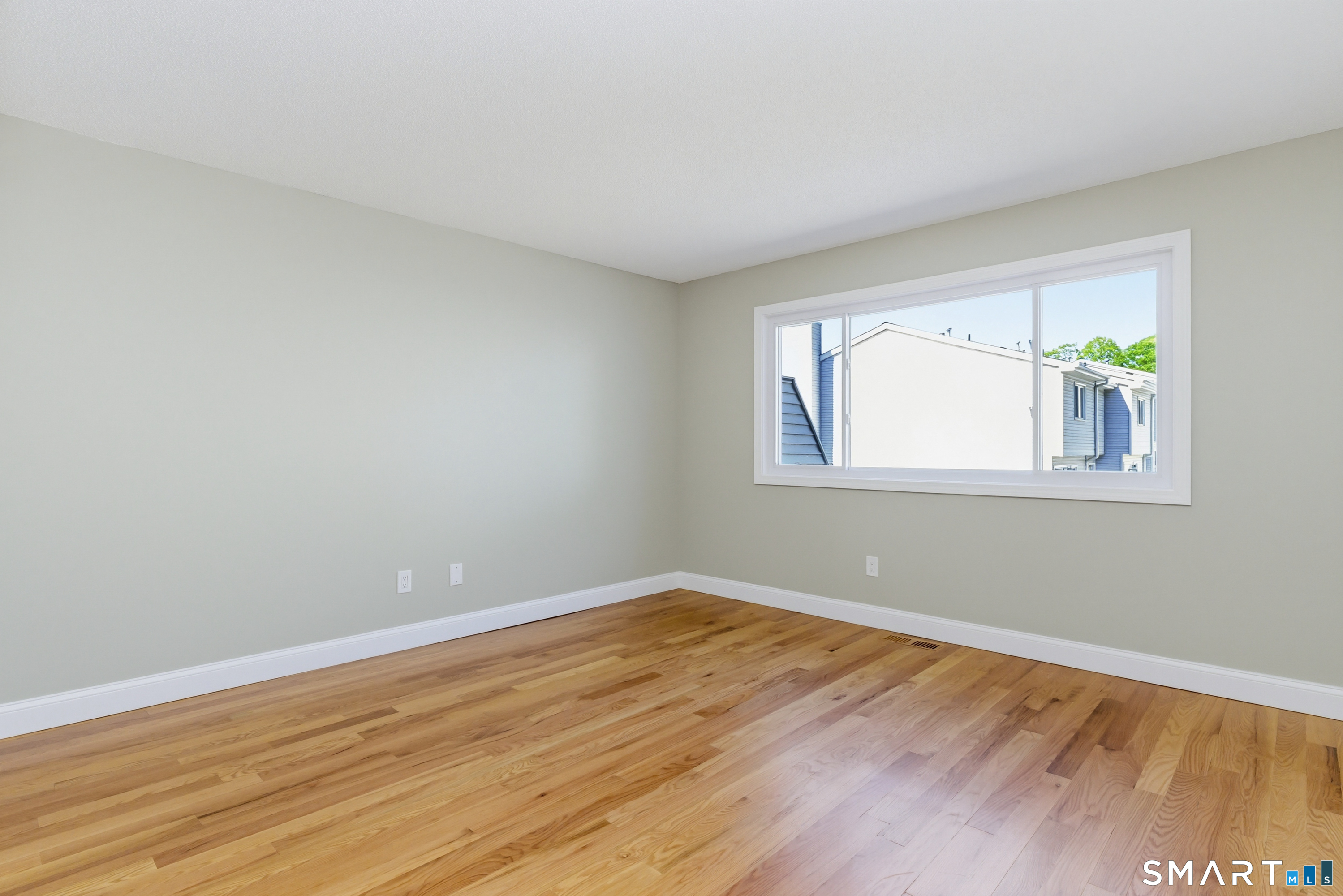 273 Derby Avenue 904