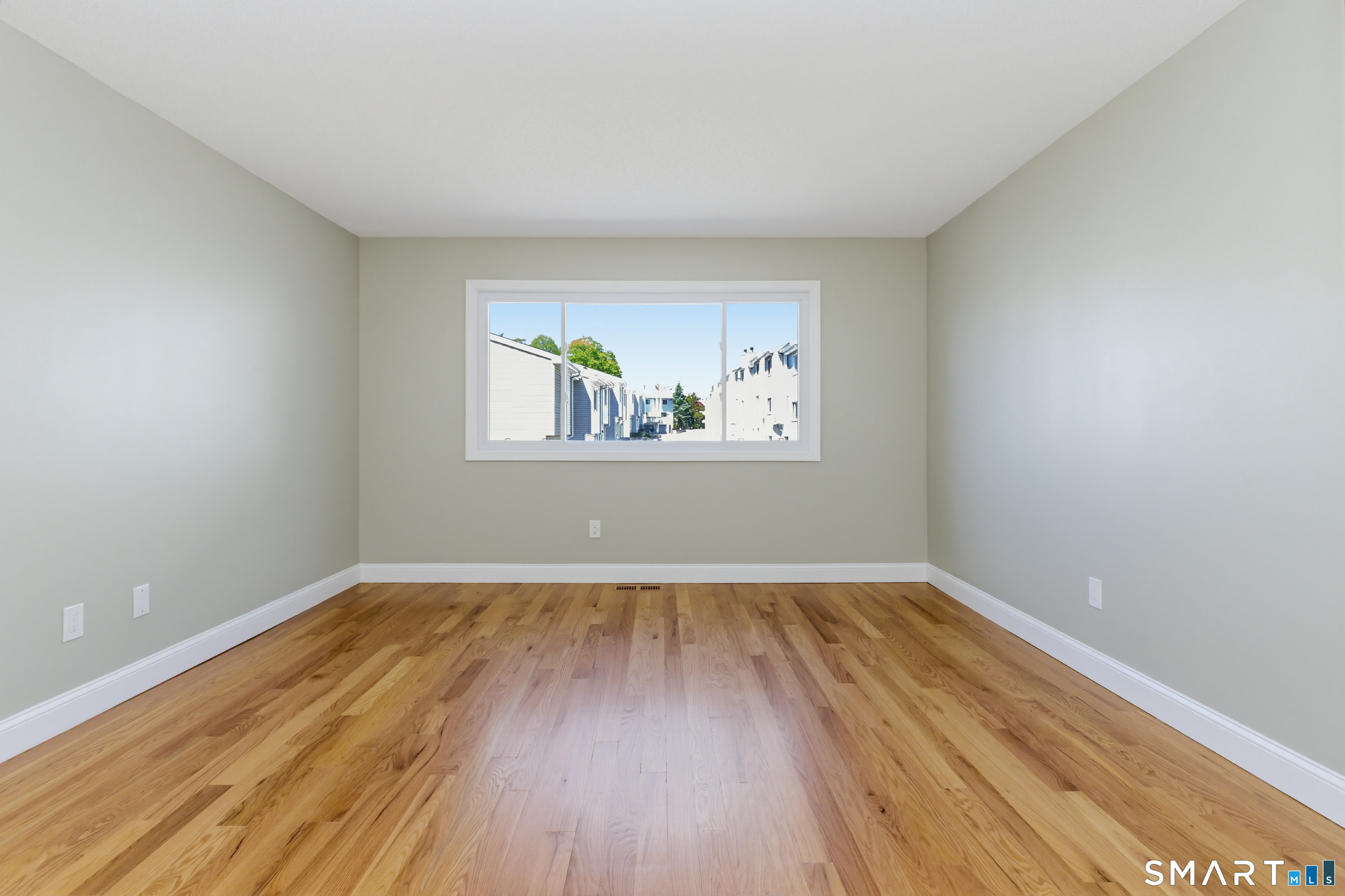 273 Derby Avenue 904