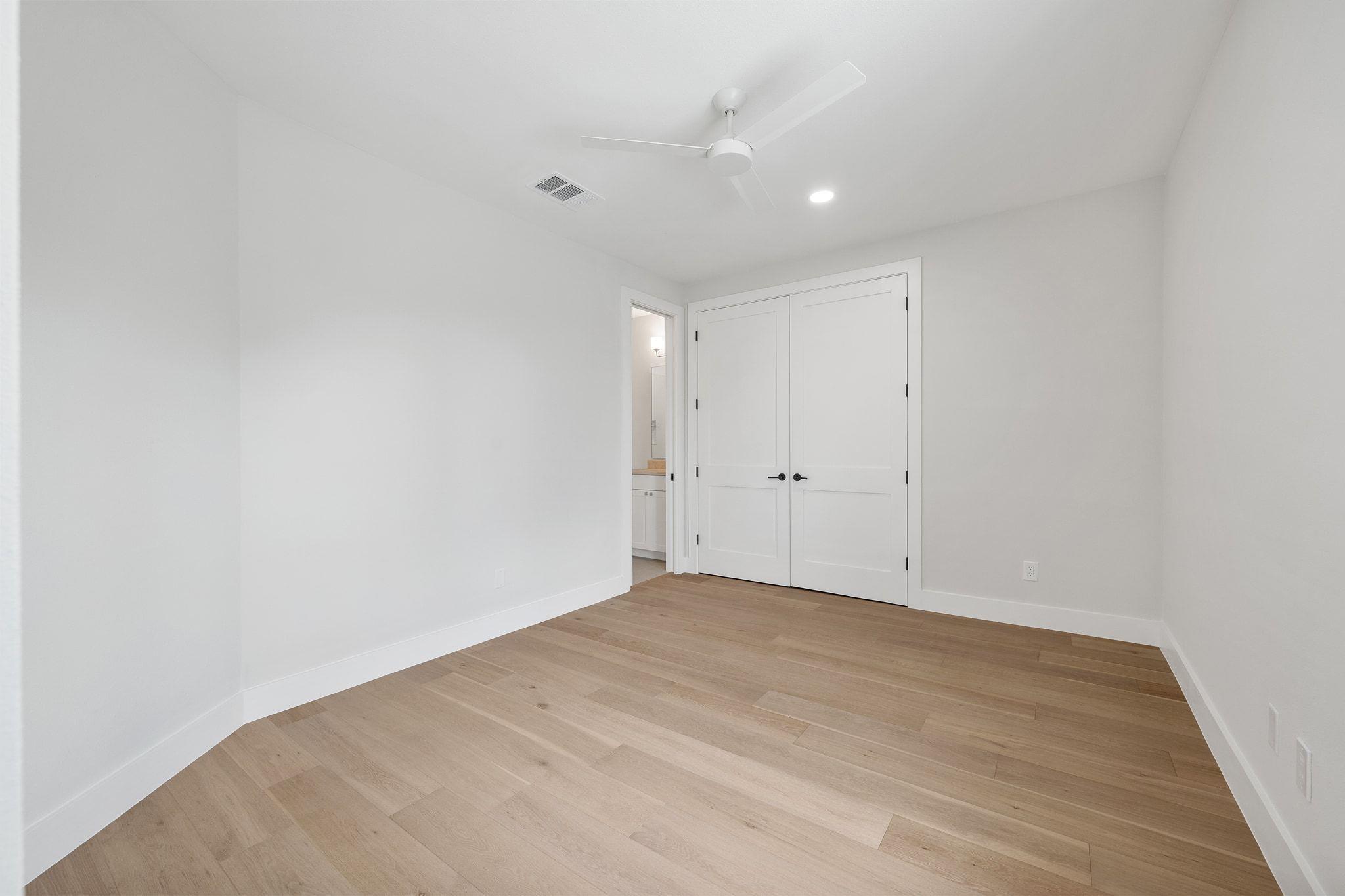 16018 Fontaine Ave
