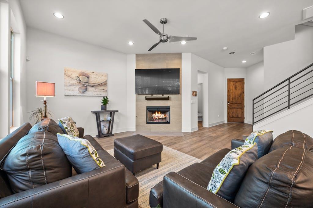 8110 Ranch Road 2222 # 92