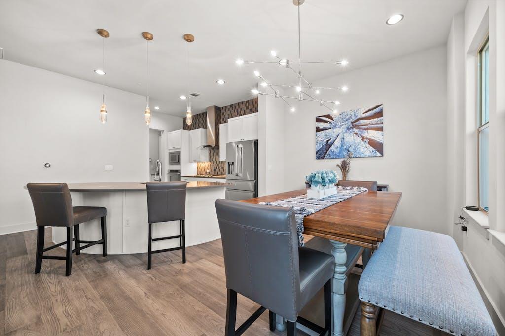 8110 Ranch Road 2222 # 92