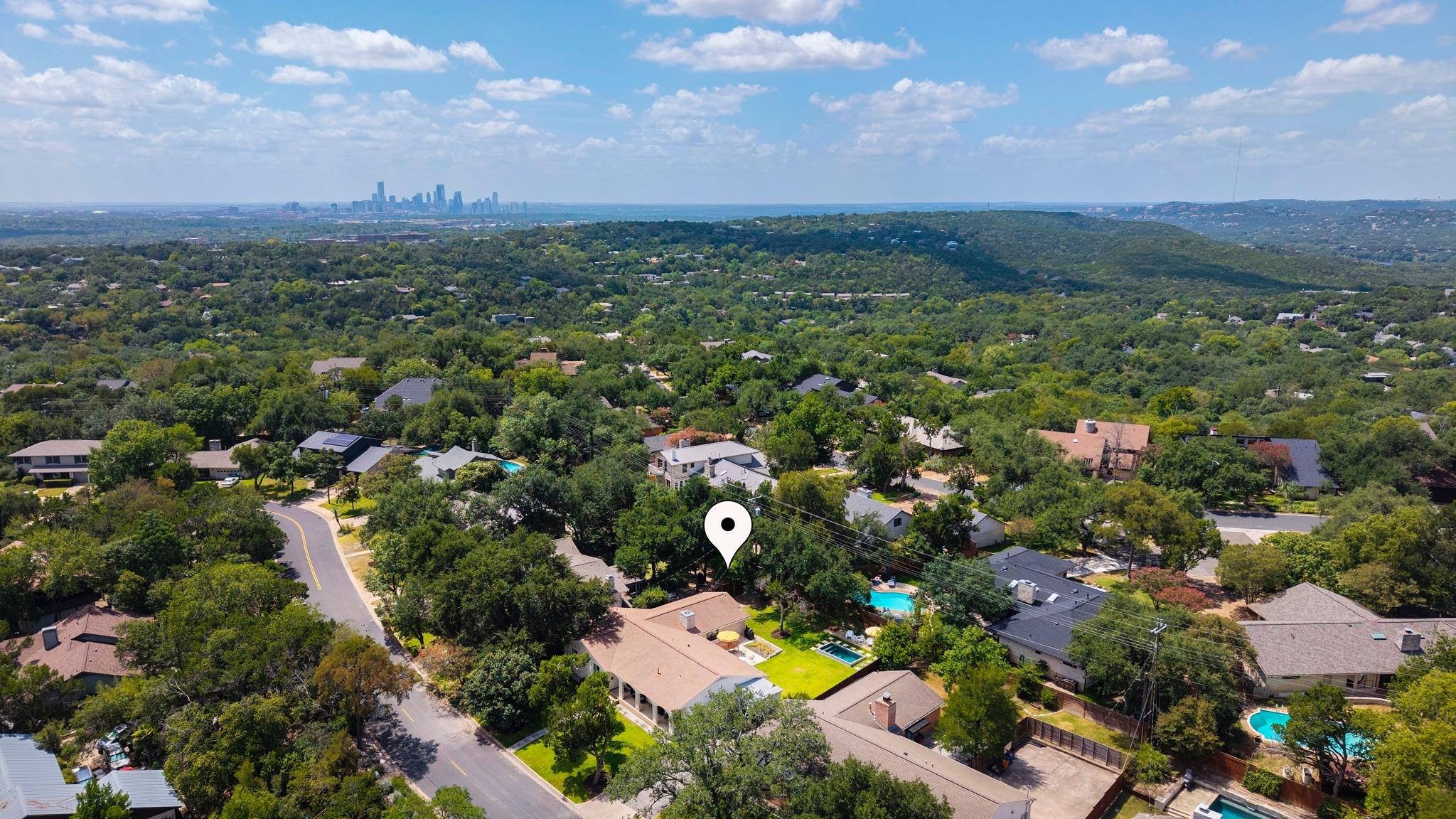 6206 Highland Hills DR