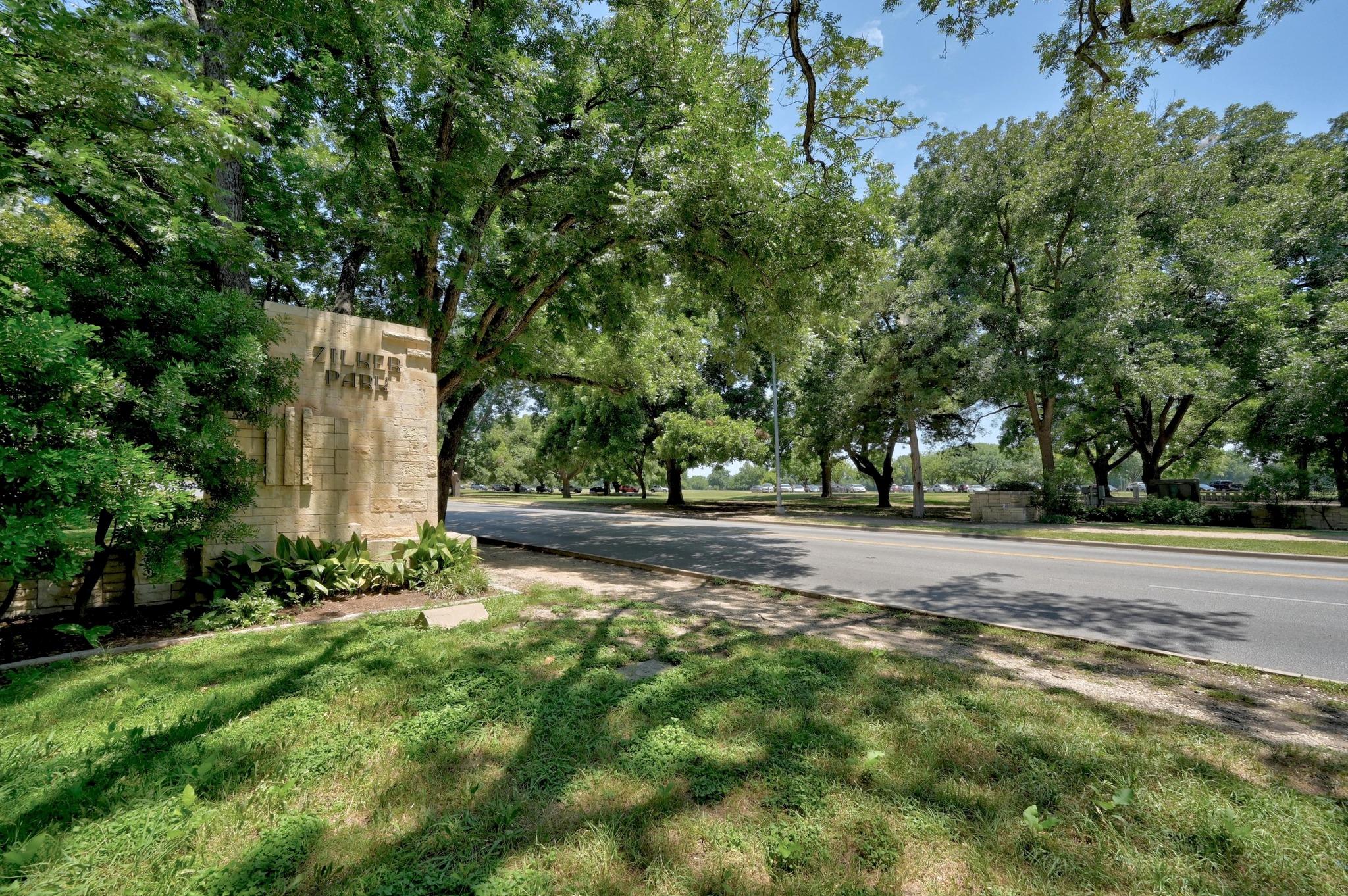 3105 Crestvale DR