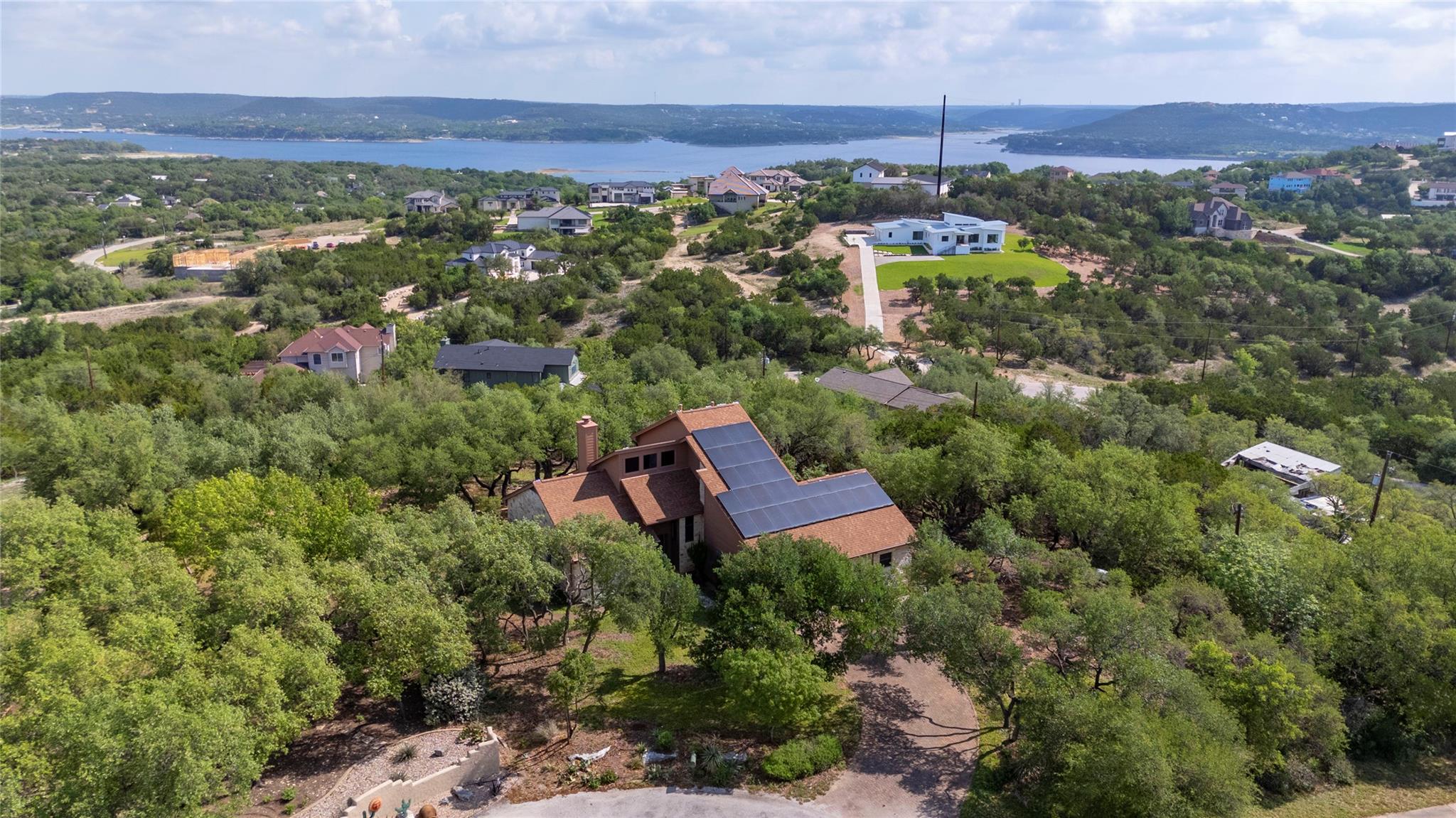4505 Poteau CIR