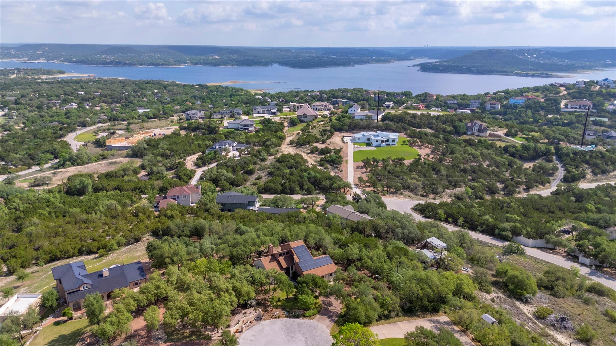 4505 Poteau CIR