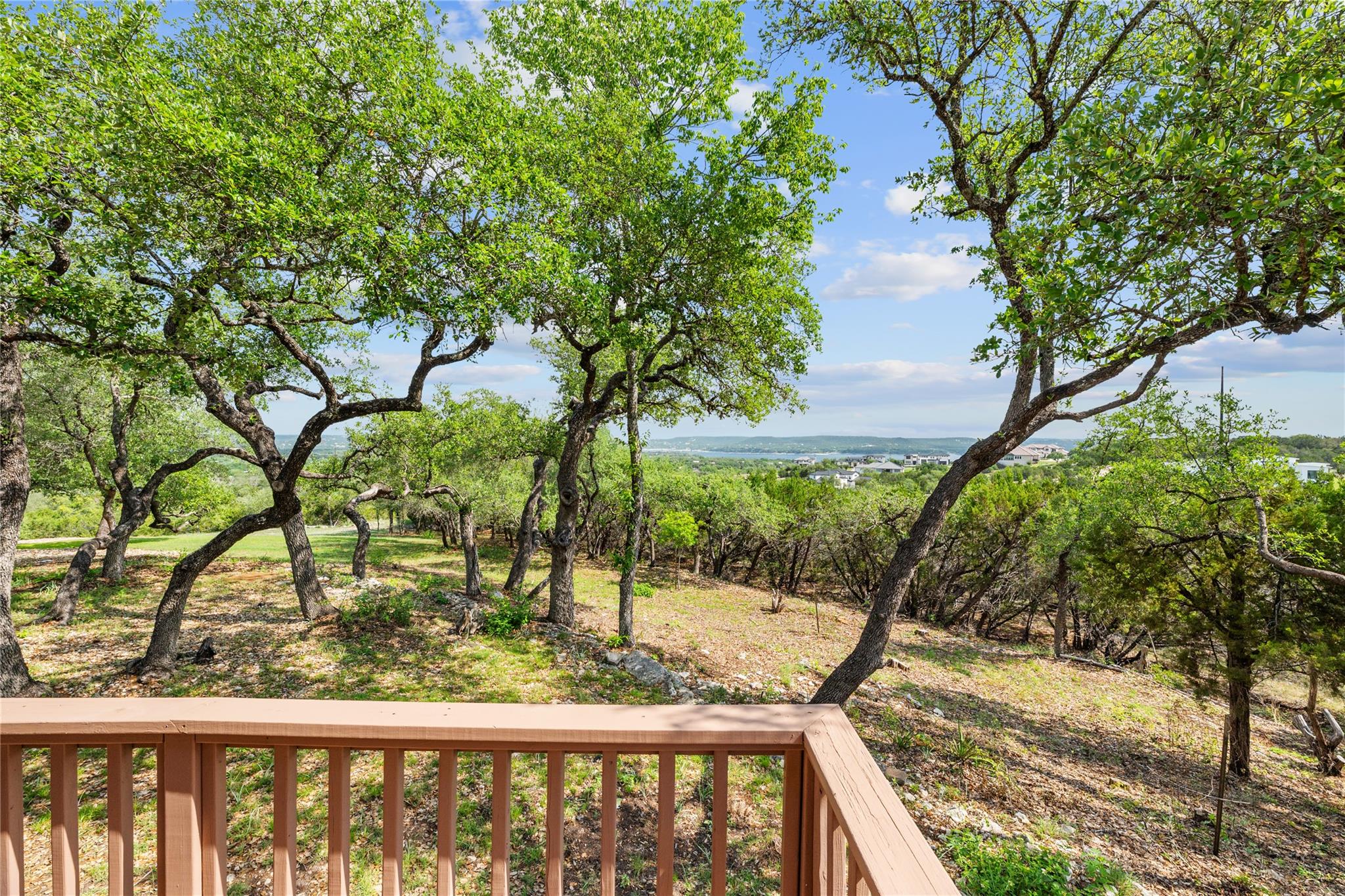 4505 Poteau CIR