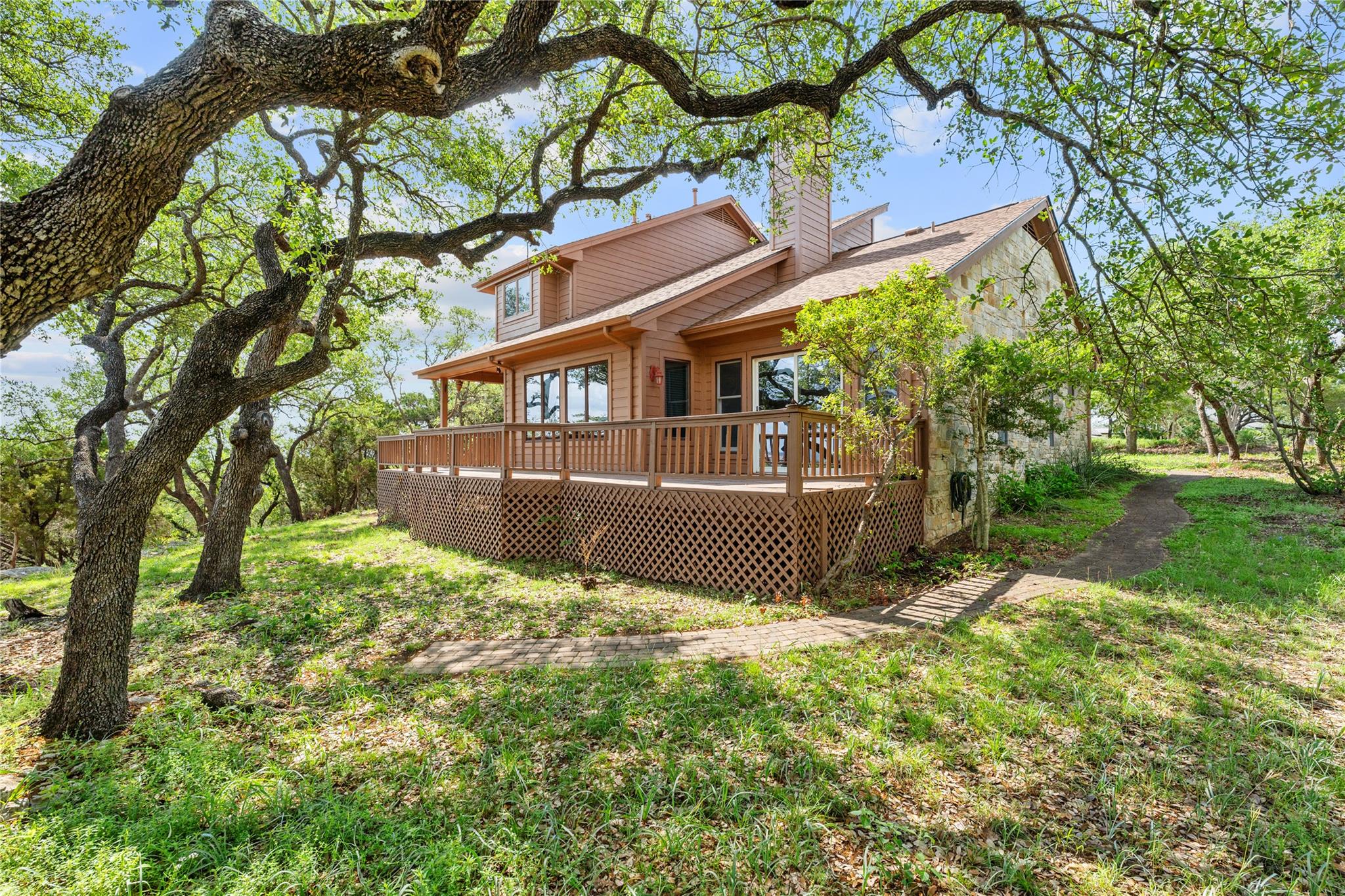 4505 Poteau CIR
