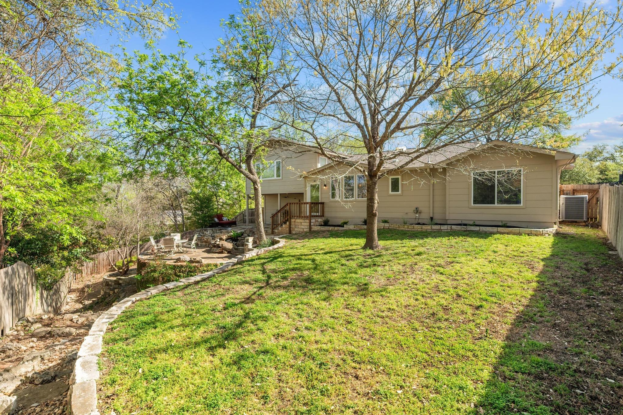 7504 Valley Dale DR