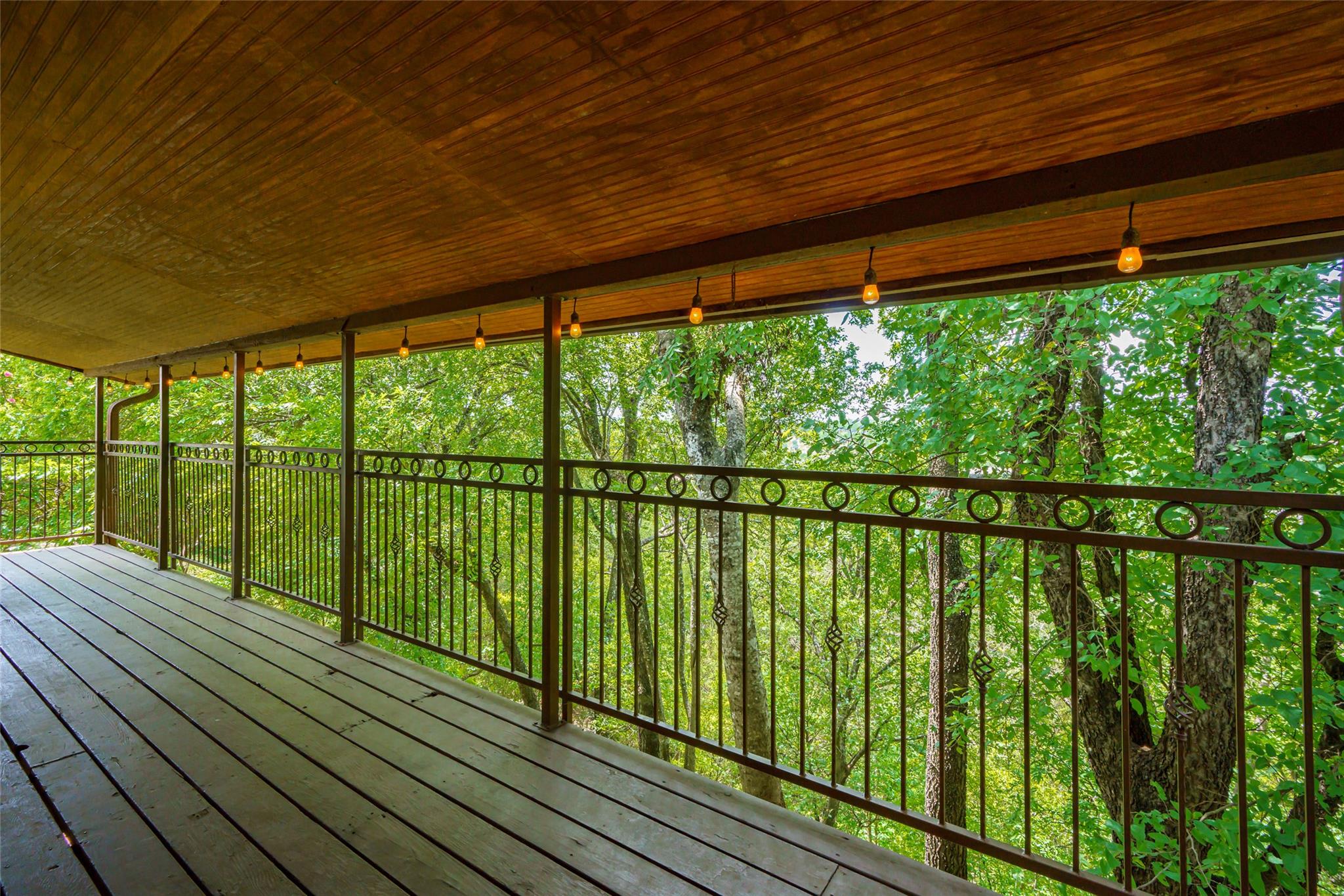 8810 Mountain Path CIR