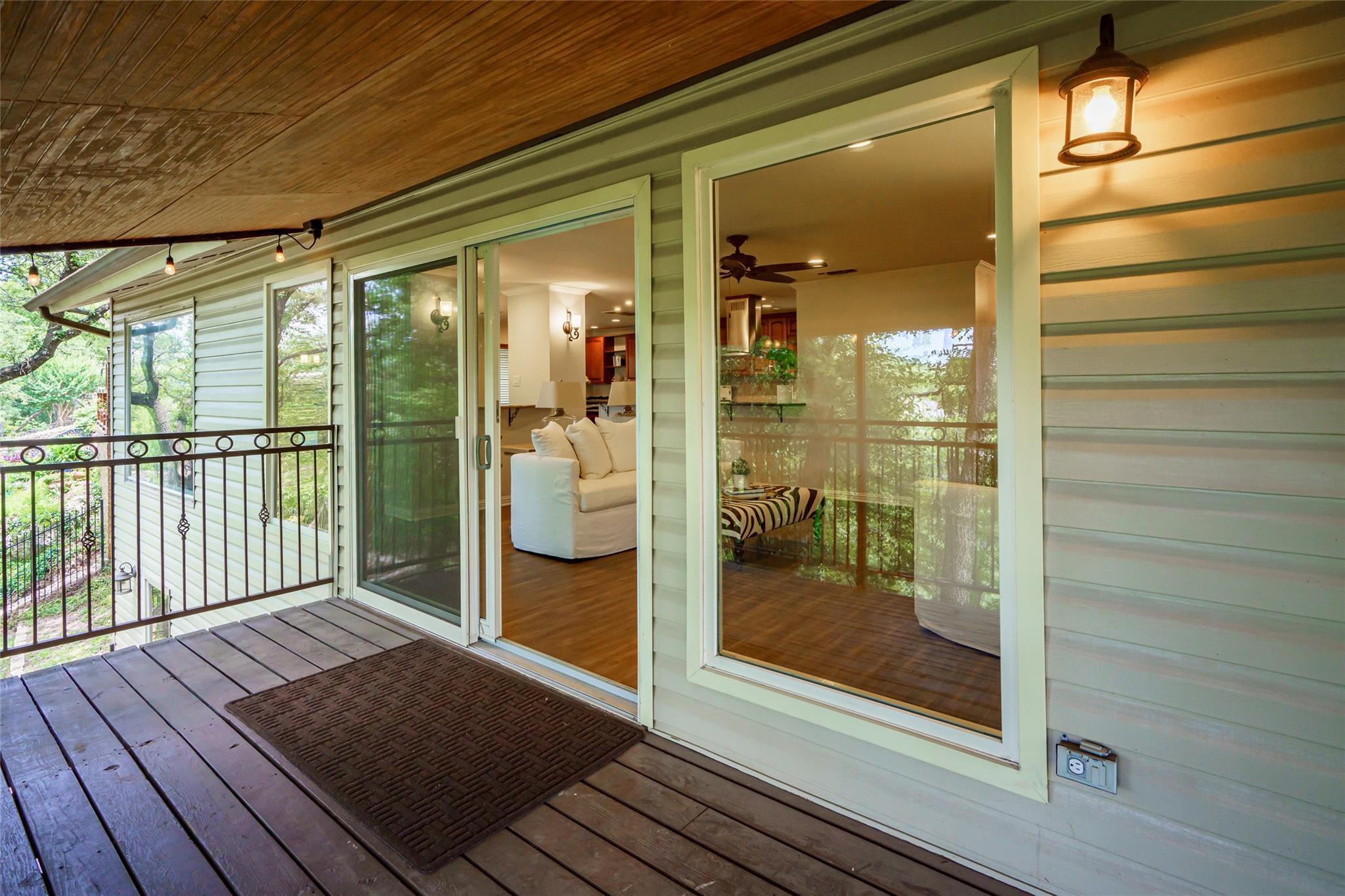 8810 Mountain Path CIR