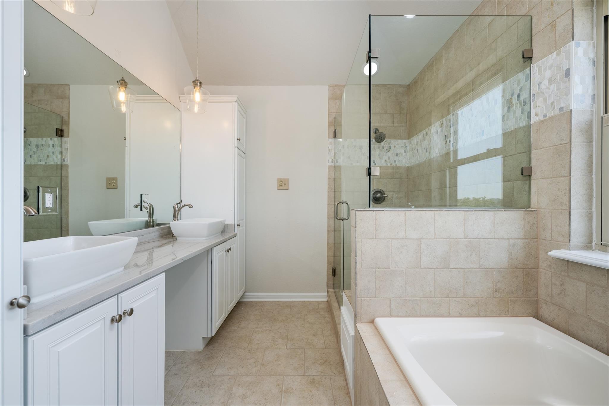 5725 Misty Hill CV