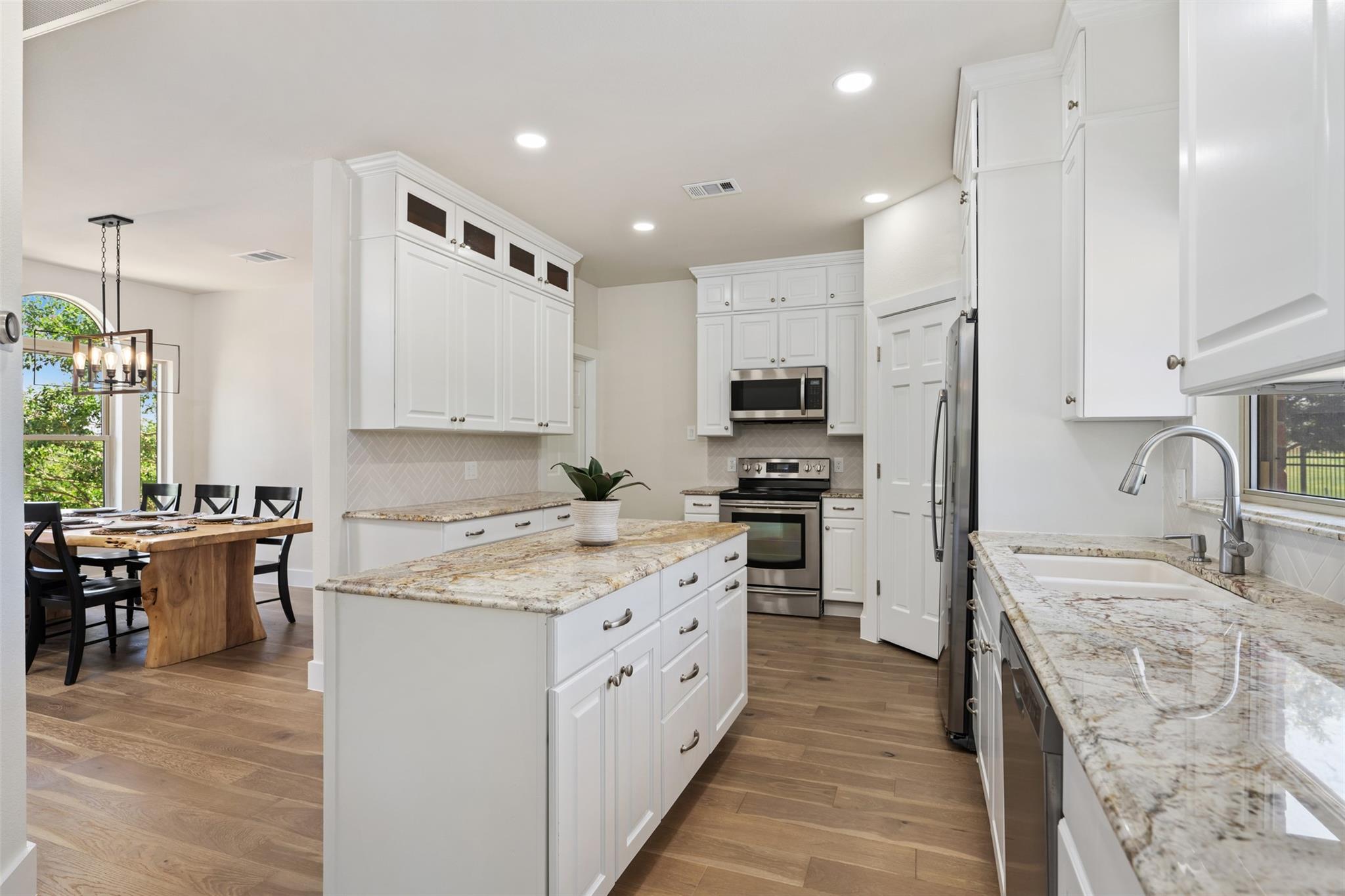 5725 Misty Hill CV