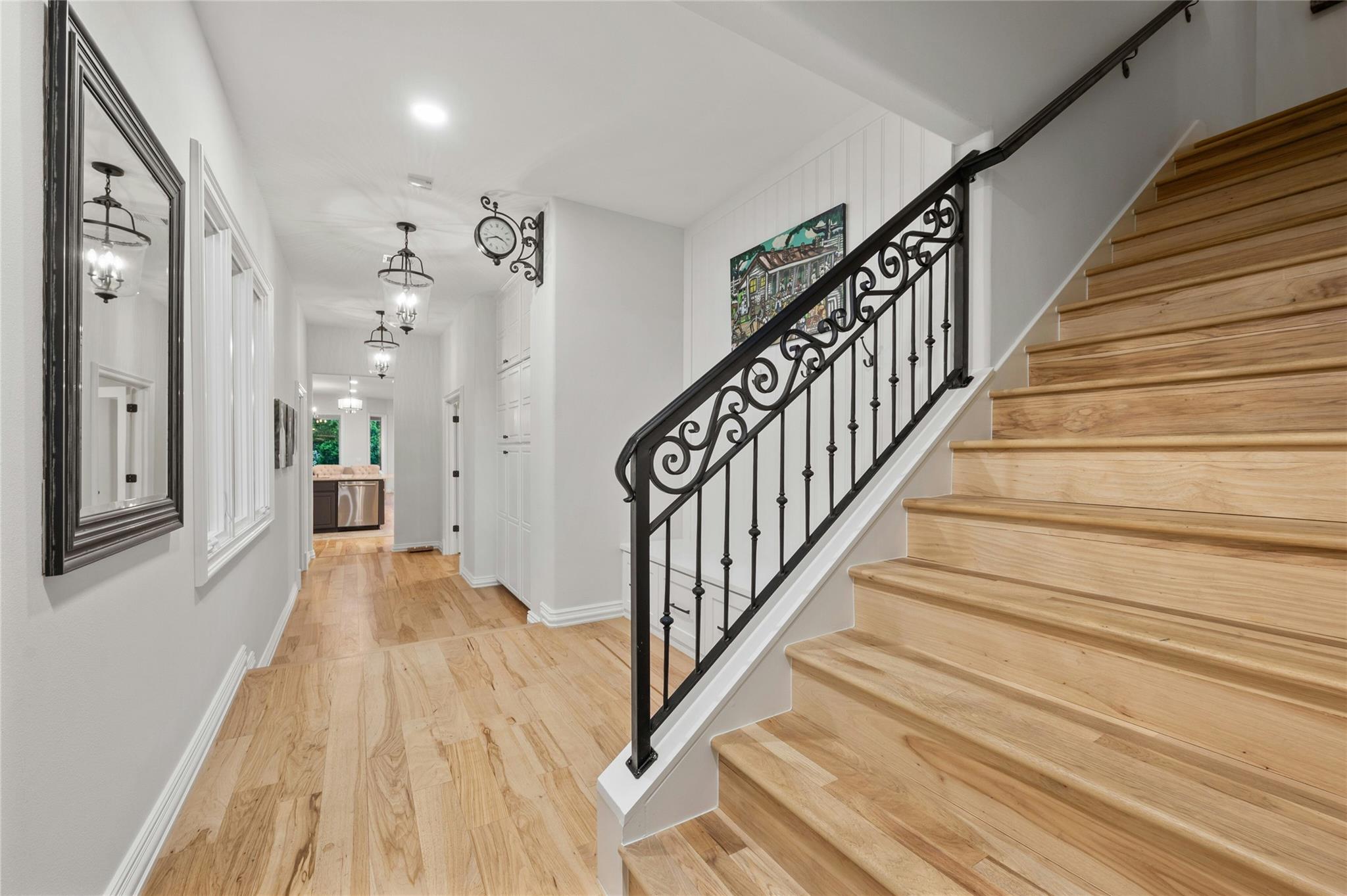 4710 Eck Lane