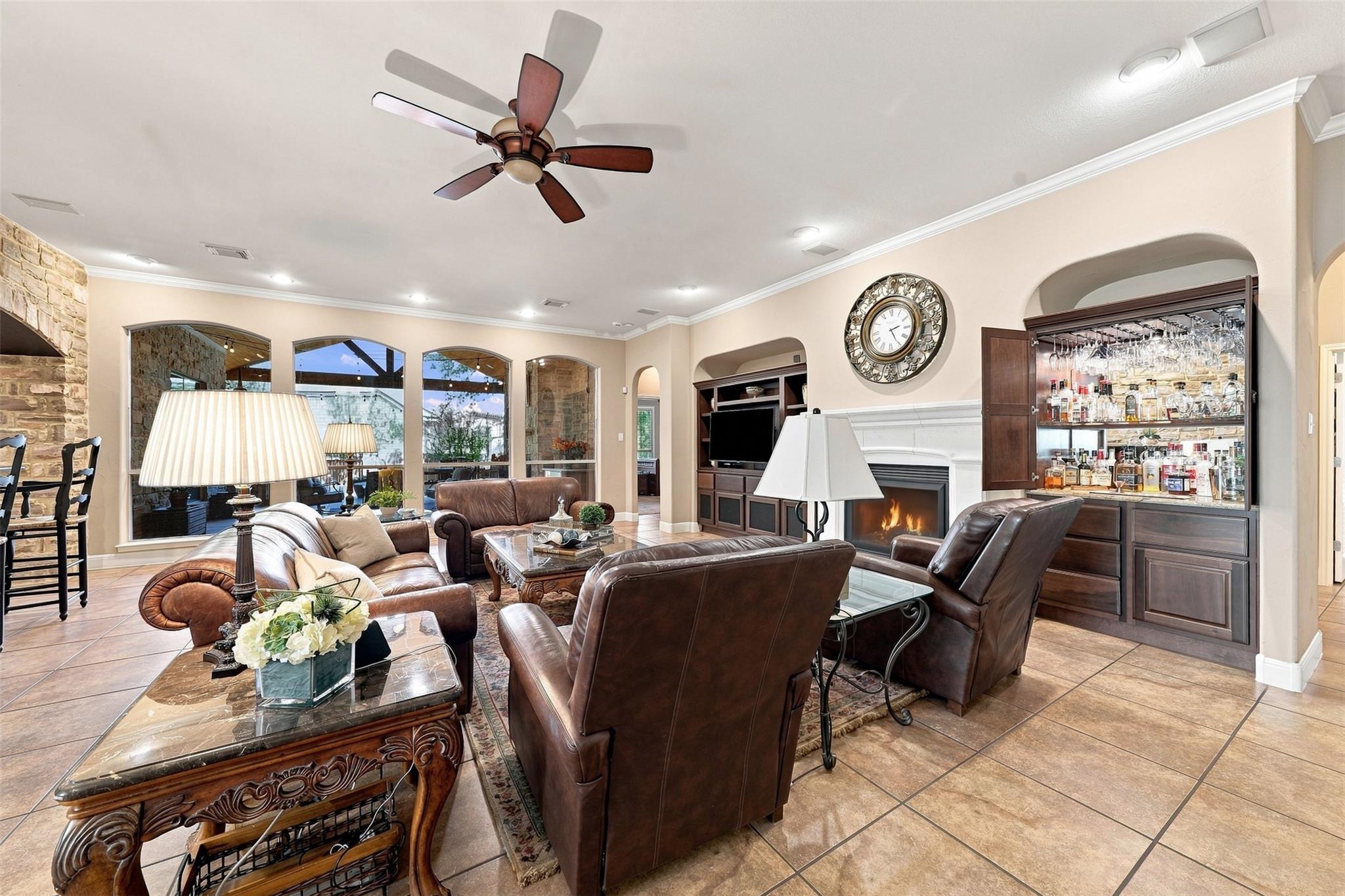 402 Ridgetop BND