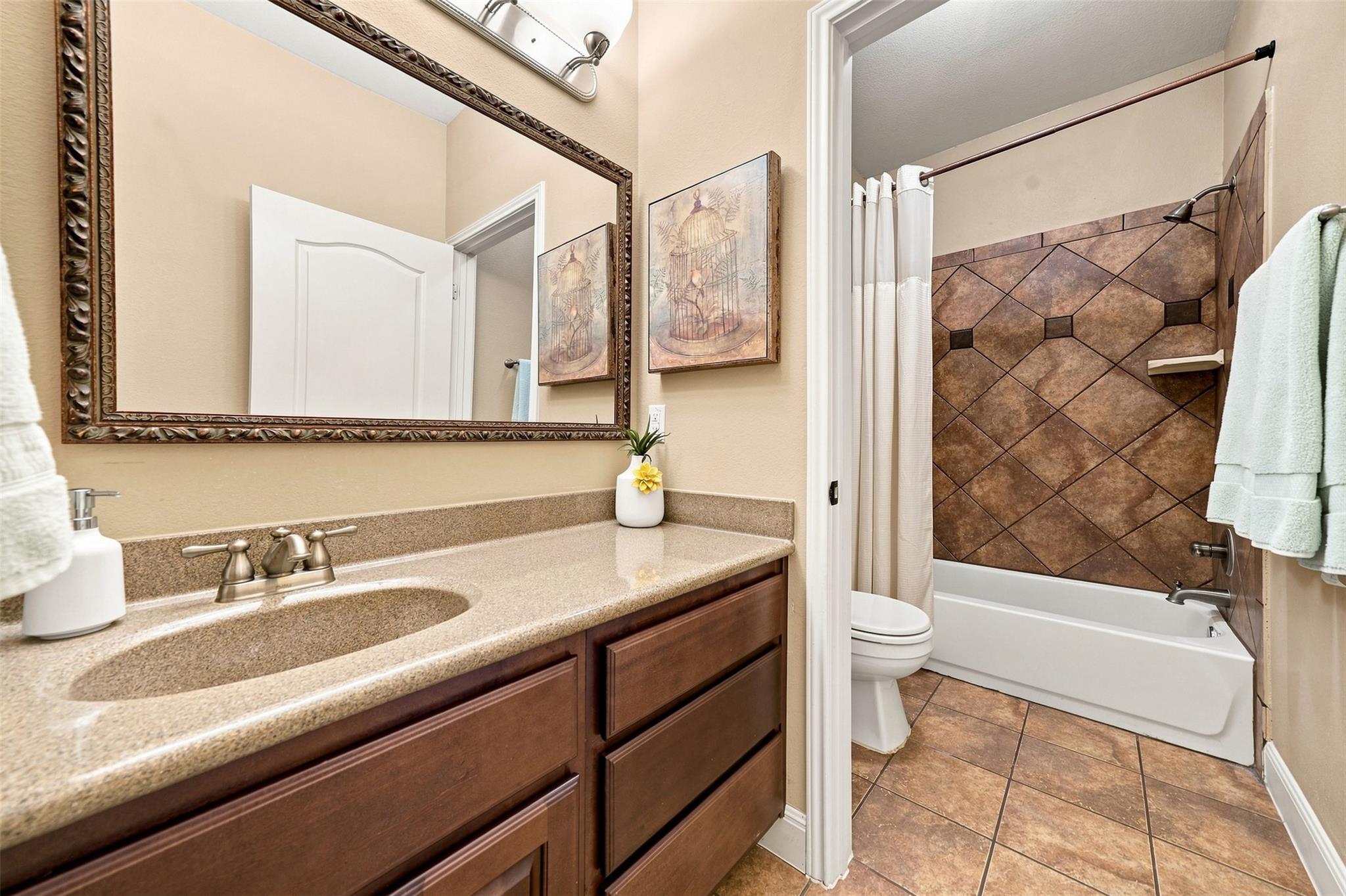 402 Ridgetop BND