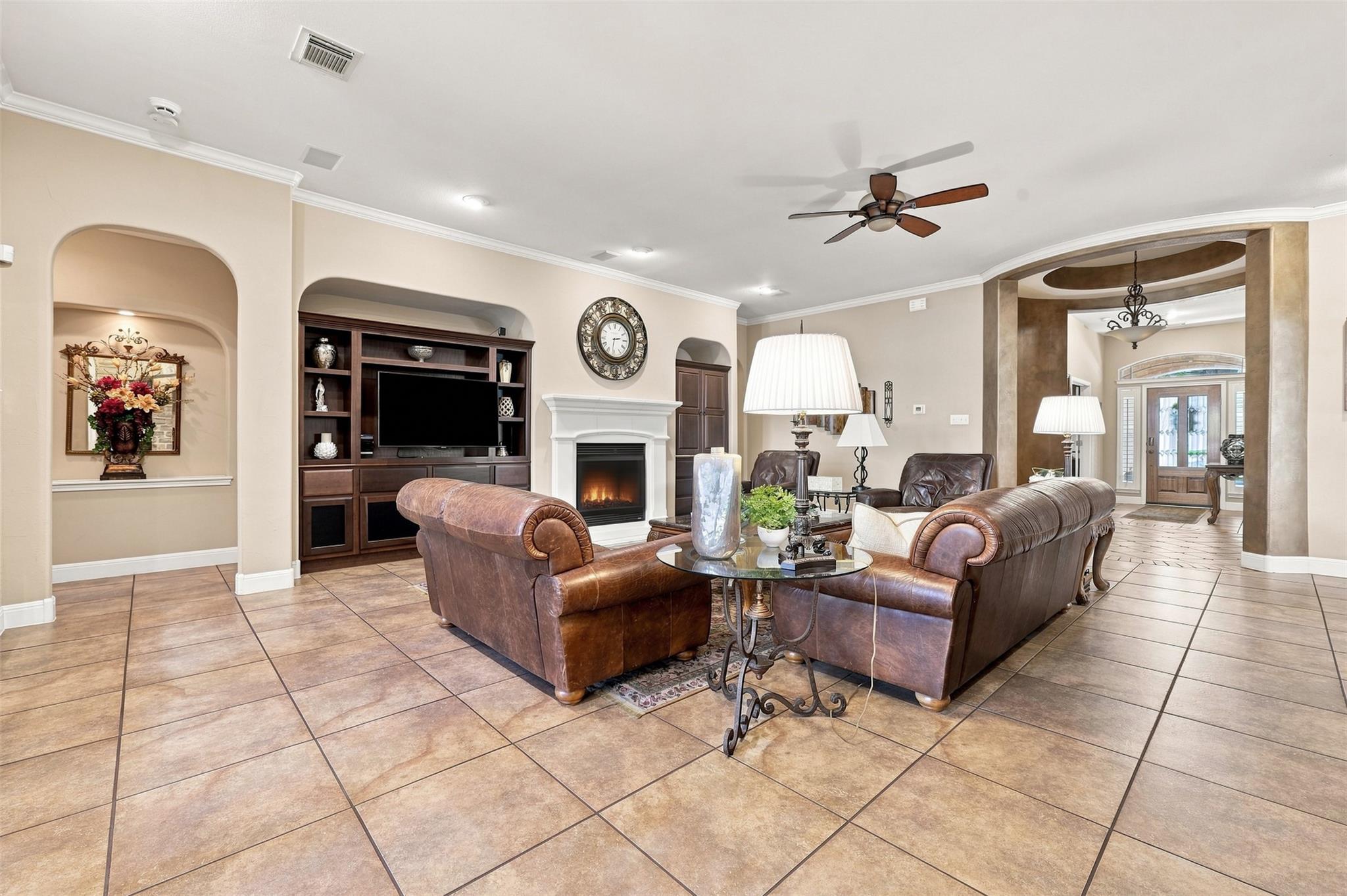 402 Ridgetop BND