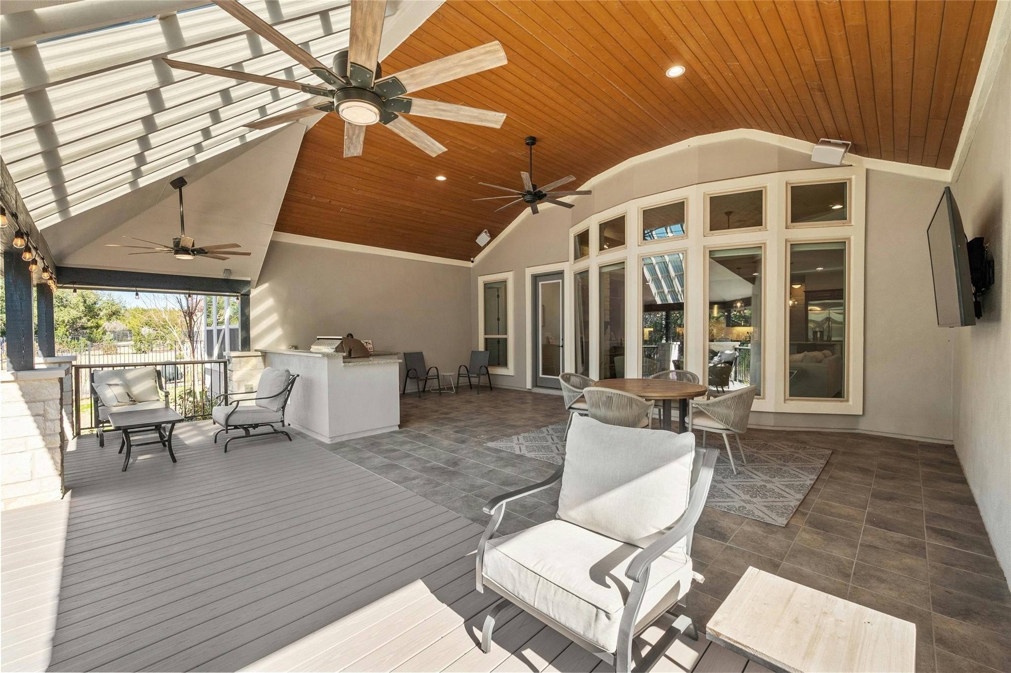 916 Morning Moon CIR