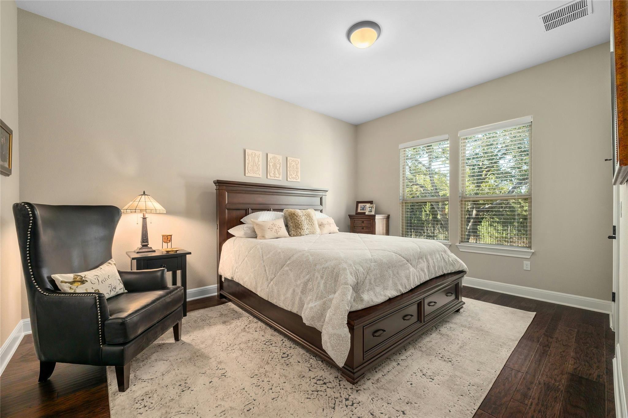916 Morning Moon CIR
