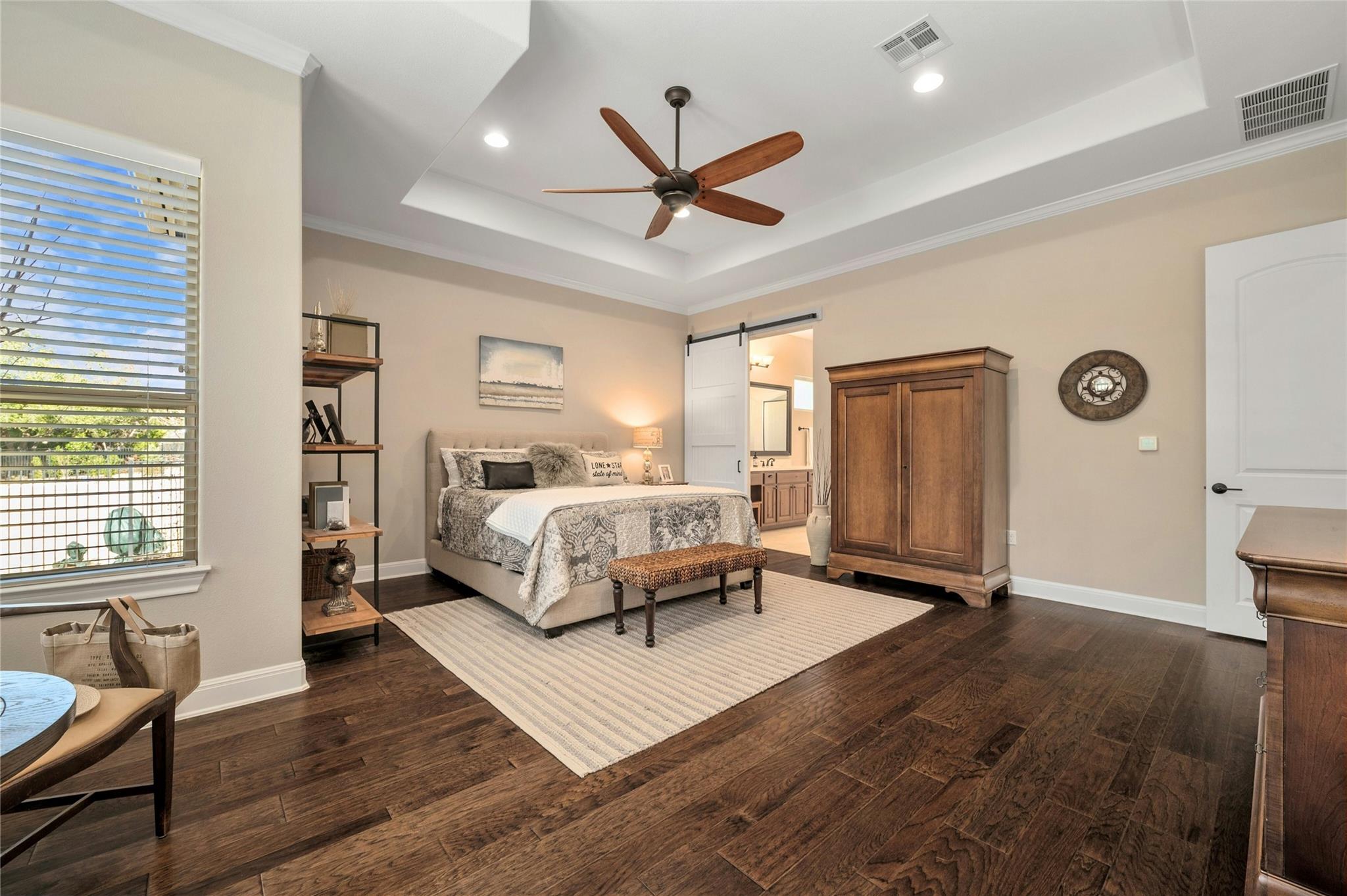 916 Morning Moon CIR