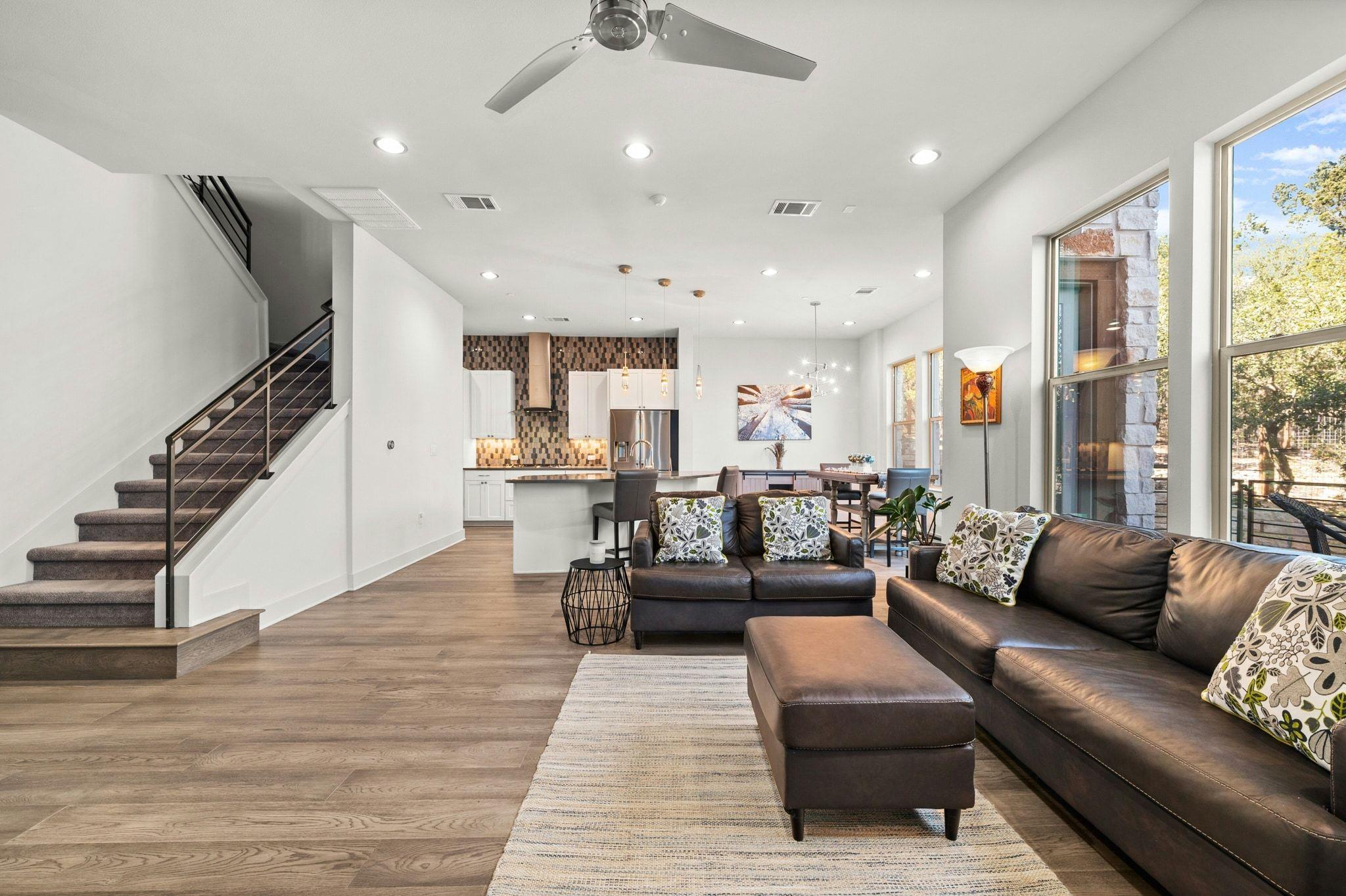 8110 Ranch Road 2222 # 92