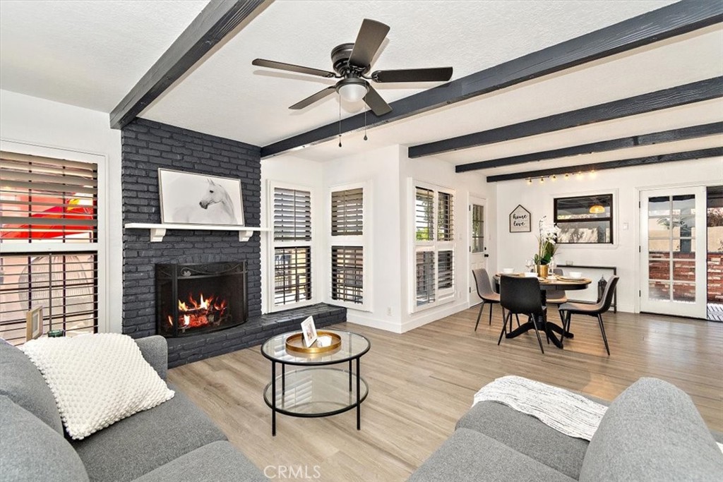 12250 Sunnybrook Lane