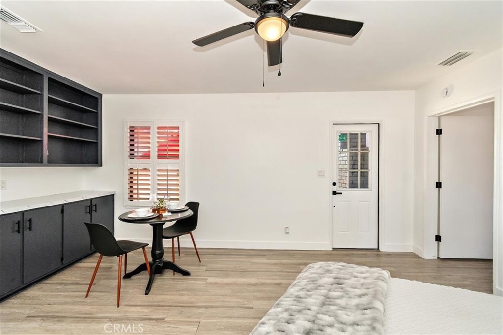 12250 Sunnybrook Lane