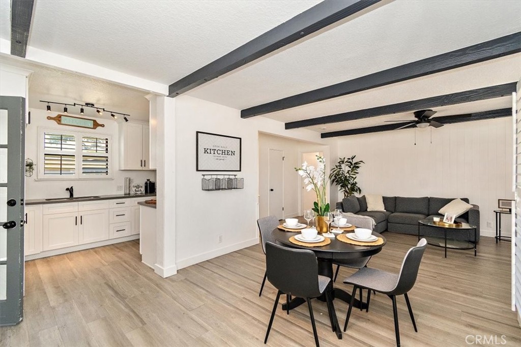 12250 Sunnybrook Lane