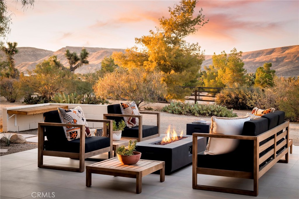 53655 Annie Oakley Road